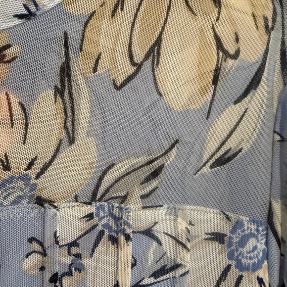 Cocomo Women's size L lined mesh floral blouse Blue work casual 3/4 tab sleeve - Picture 8 of 15